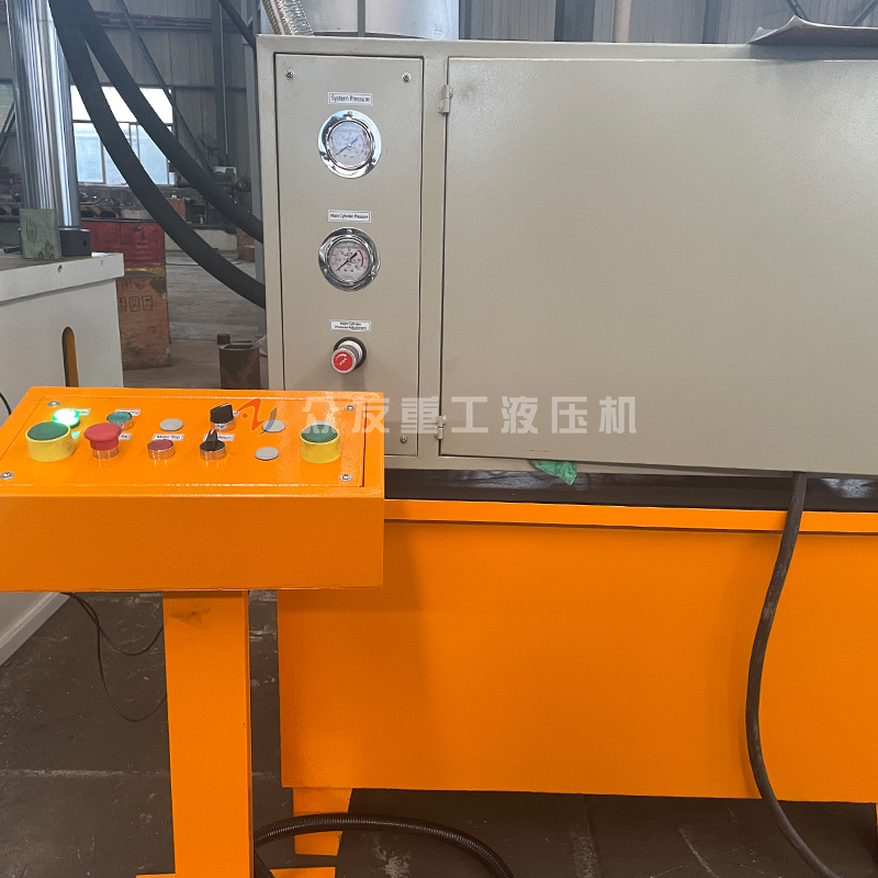 丝袜吊带蕾丝白丝AV 400吨双缸三梁四柱液压机 400T金属冷压成型油压机